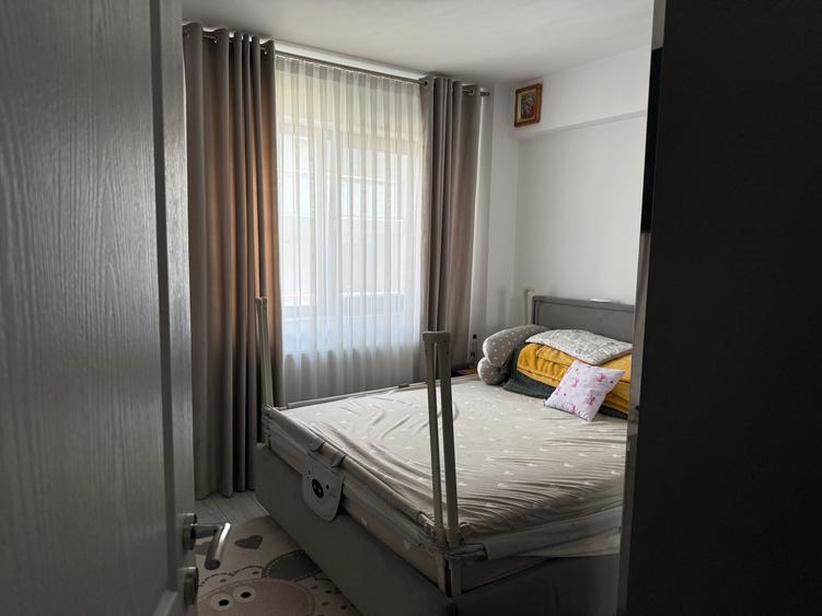 Apartament cu 2 camere decomandat în Valea Adâncă