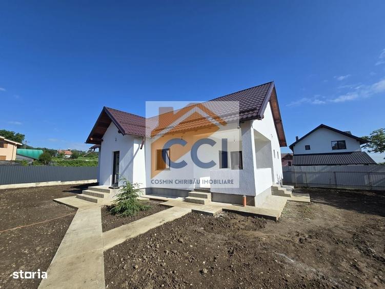 Casă cu 3 camere în Sărata