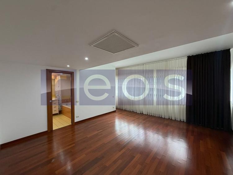 Apartament cu 3 camere, mobilat în Șoseaua Nordului