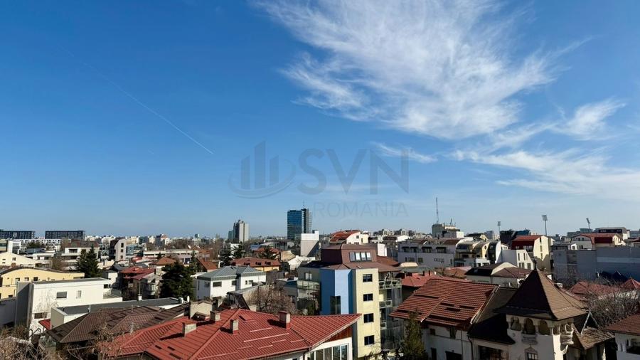 Apartament cu 6 camere semidecomandat în Dorobanți
