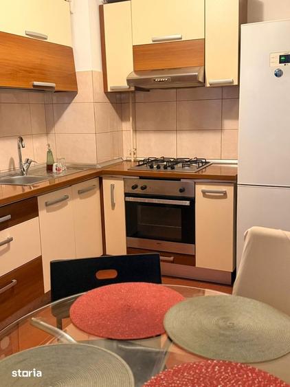 Apartament cu 2 camere semidecomandat, mobilat în Colentina