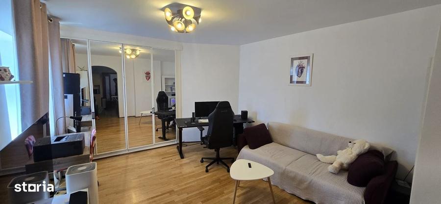 Apartament cu 2 camere în Central
