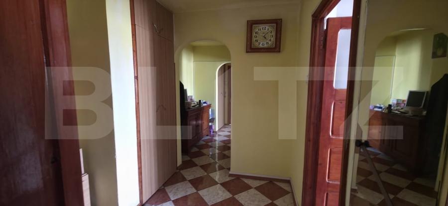 Apartament cu 3 camere decomandat în Mihai Bravu