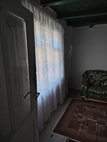 Casă cu 3 camere în Central