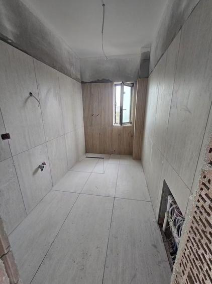 Duplex cu 4 camere cu Canalizare în Moșnița Nouă