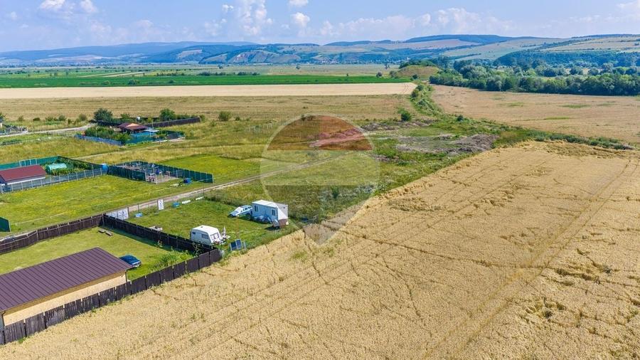 Teren Construcții extravilan de 563 mp, în Bod