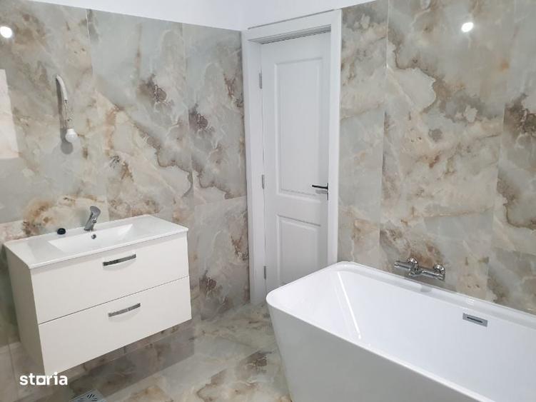 Casă cu 4 camere în Valea Lupului