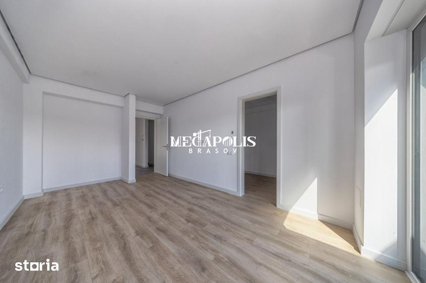 Apartament cu 4 camere în Sud