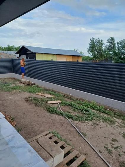 Casă cu 4 camere în Schela
