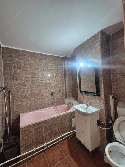 Apartament cu 2 camere decomandat în Mihai Bravu