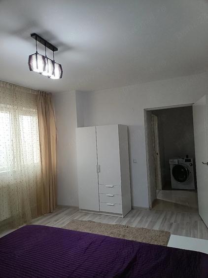 Garsonieră decomandată în Central