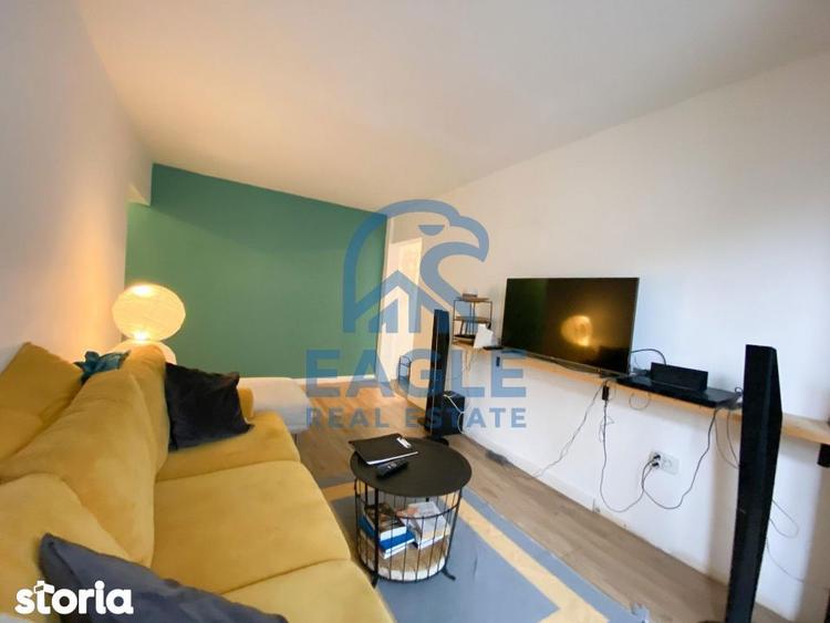 Apartament cu 3 camere semidecomandat, mobilat în Tomis Nord