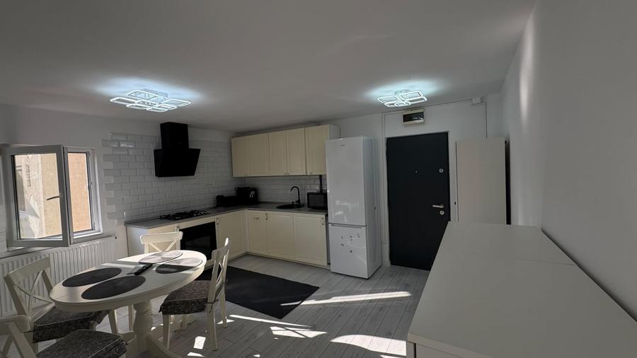 Apartament cu 2 camere decomandat, mobilat în Vitan Mall