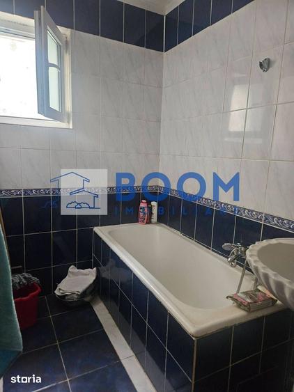 Apartament cu 3 camere în Traian
