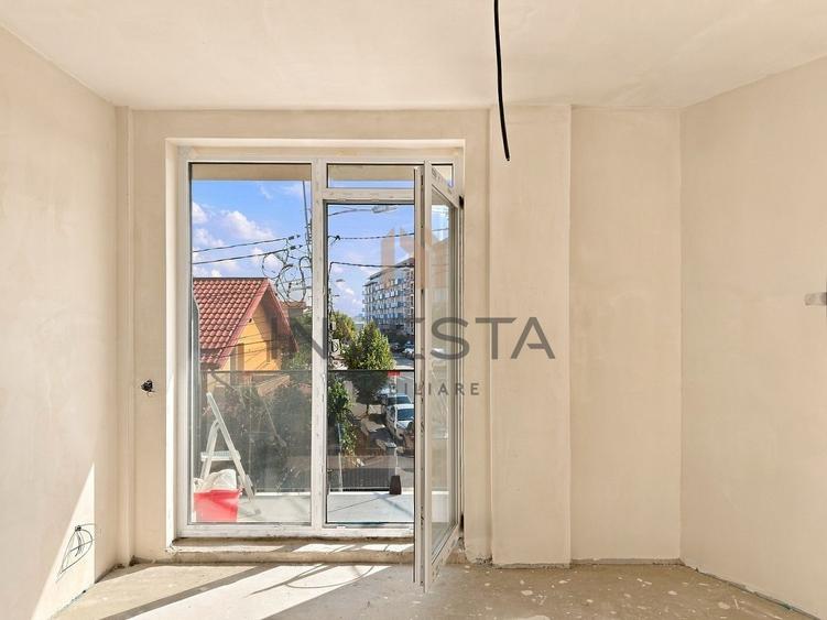 Apartament cu 2 camere semidecomandat în Mărăști