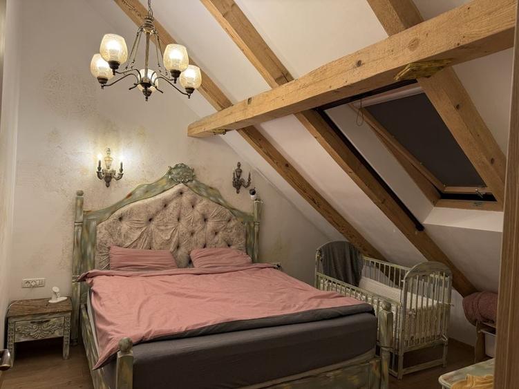 Apartament cu 3 camere decomandat în Drumul Carului