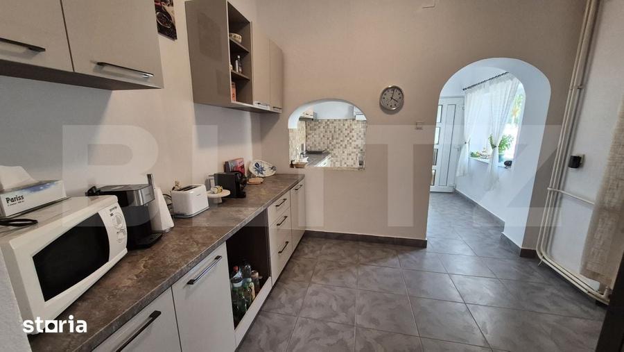 Casă cu 7 camere cu Teren 525 Mp în Micro 14