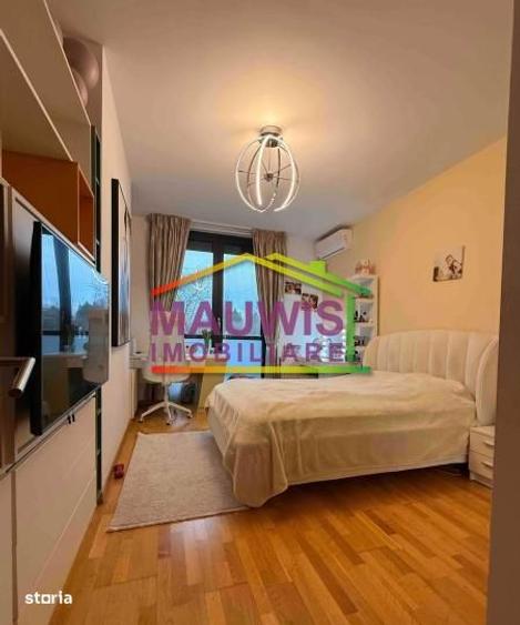 Apartament cu 4 camere decomandat în Central — fotografia 1