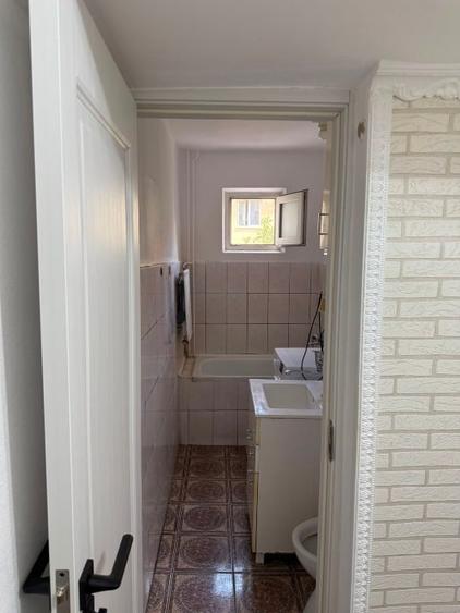 Apartament cu 2 camere nedecomandat, mobilat în Girocului