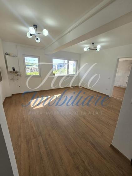 Apartament cu 3 camere semidecomandat în Baciu
