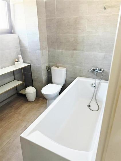 Apartament cu 2 camere decomandat în Bucșinescu