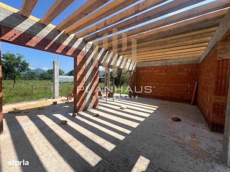Casă cu 3 camere cu Teren 600 Mp în Satu Nou de Sus