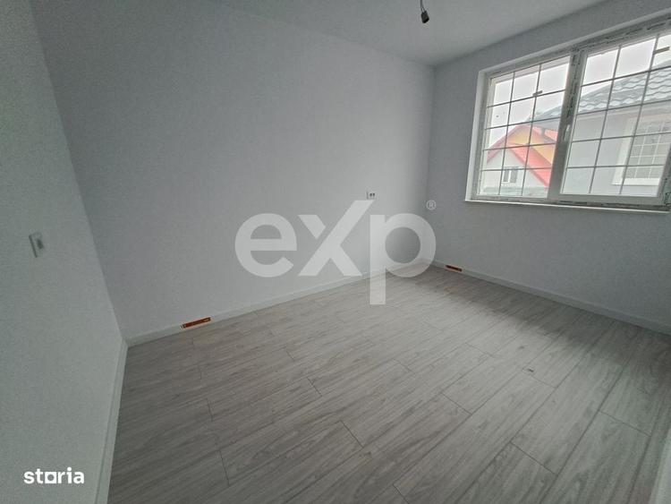 Casă cu 4 camere cu Teren 2500 Mp în Trivale