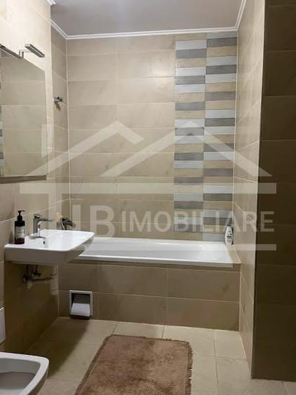 Apartament cu 2 camere semidecomandat, mobilat în Libertății