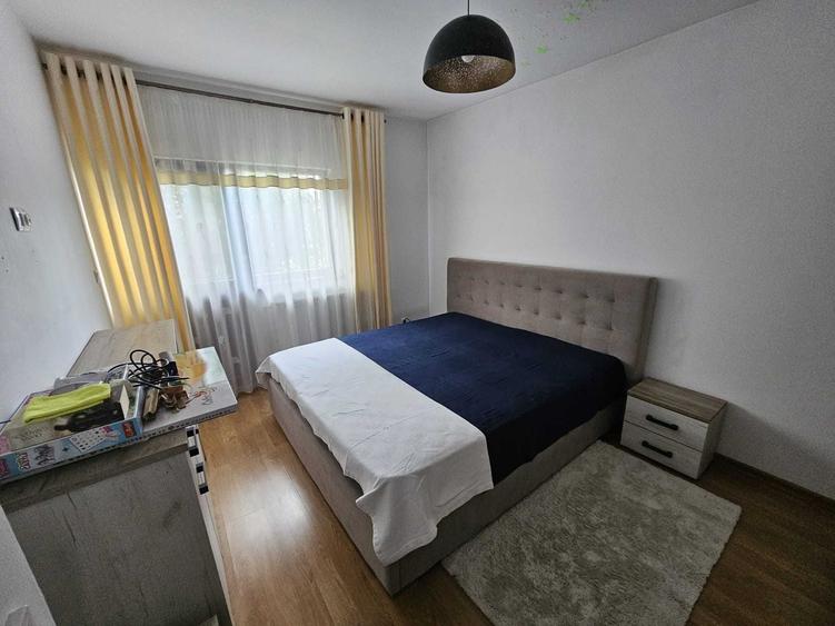 Casă cu 3 camere cu Teren 100 Mp în Hlincea