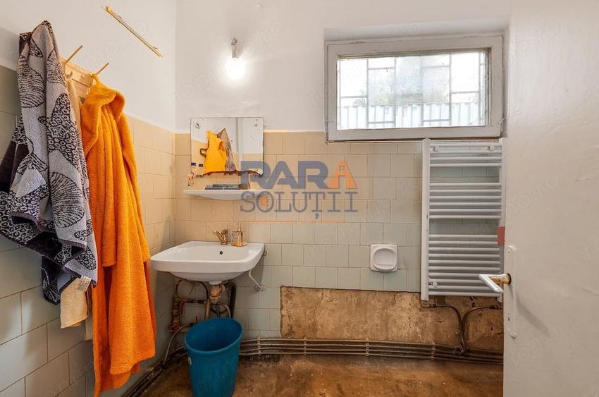 Spațiu comercial, de 450 mp, în Nord