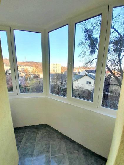 Apartament renovat, nemobilat, 2 camere decomandate, Hateg, Grigorescu - 5