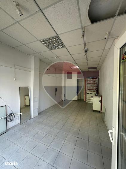 Spațiu comercial, de 23 mp, în Nufărul