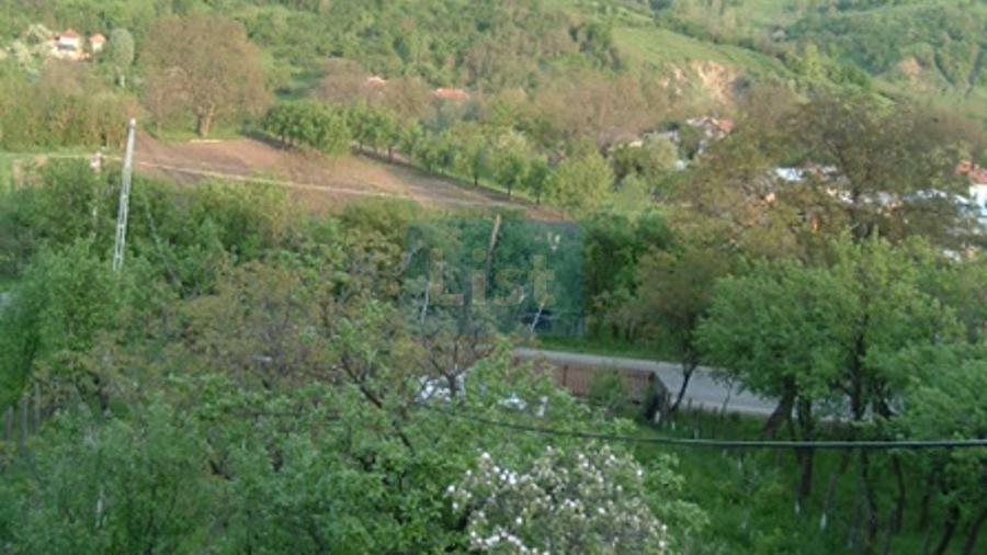 Casă cu 3 camere cu Canalizare în Drajna de Jos