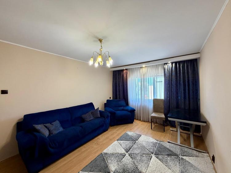 City Park Mall Tomis III Apartament 3 camere decomandat si parcare termen lung - 2