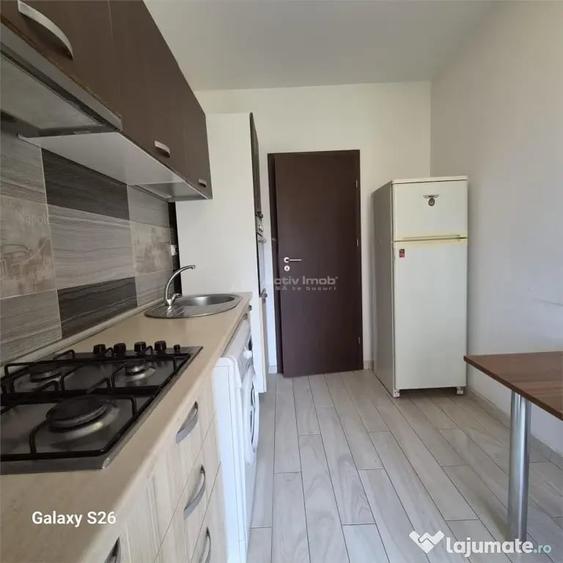 Apartament cu 2 camere decomandat în Rahova