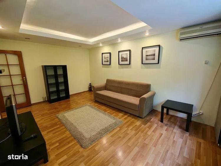 Apartament cu 3 camere decomandat în Ultracentral