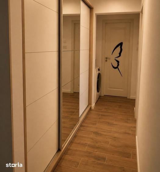 Apartament cu 3 camere decomandat în Băneasa