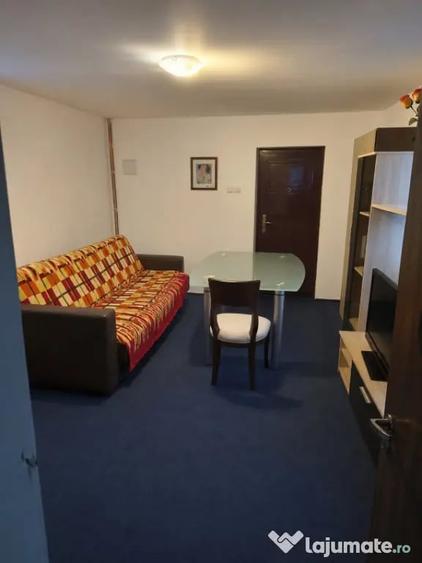 Casă cu 3 camere cu Teren 400 Mp în Central