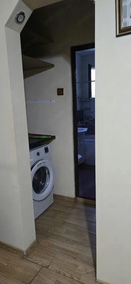 Apartament cu 2 camere semidecomandat în Micro 16