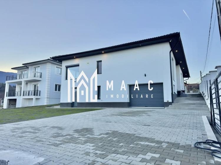 Casă individuală cu 4 camere cu Canalizare în Sadu