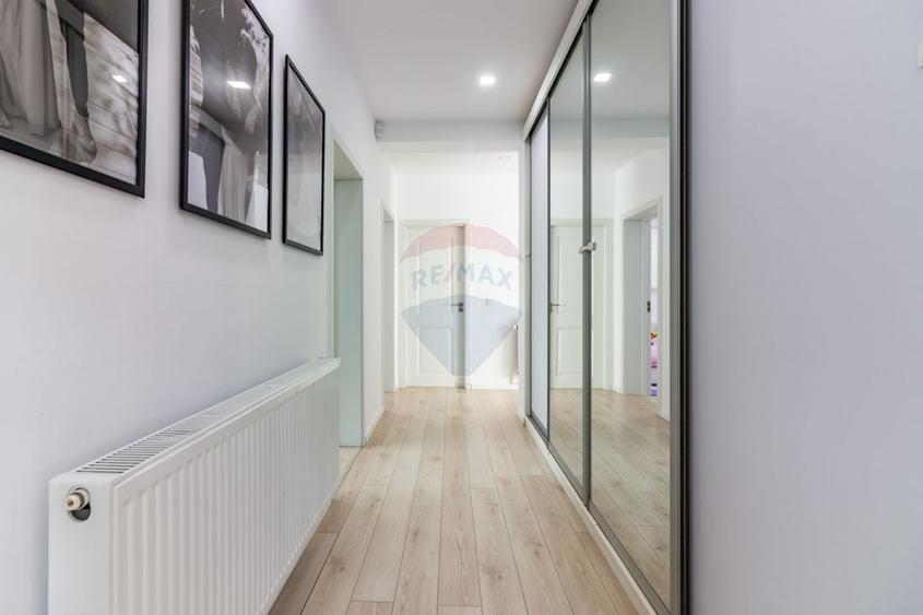 Casă individuală cu 4 camere cu Teren 609 Mp în Dimieni