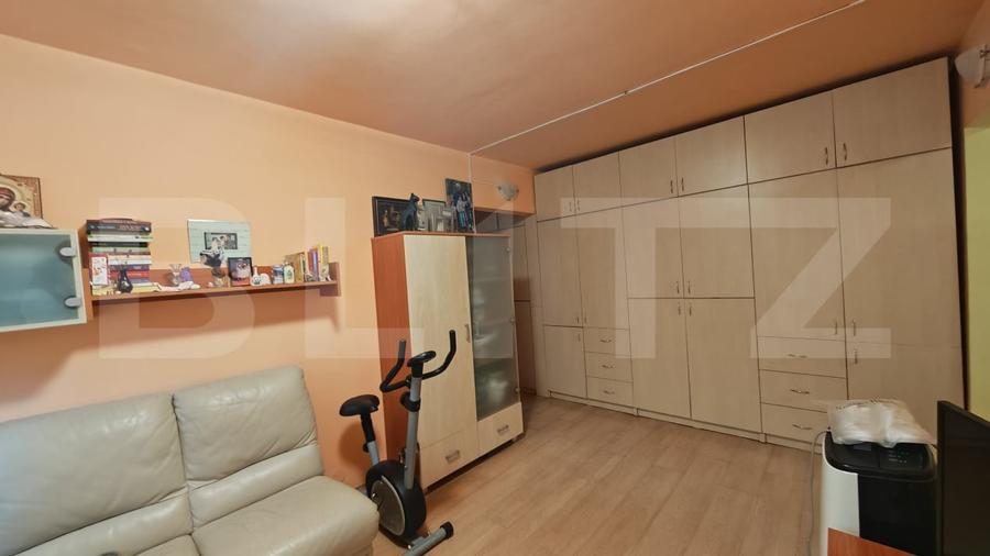 Apartament cu 3 camere decomandat, mobilat în Dragoș Vodă