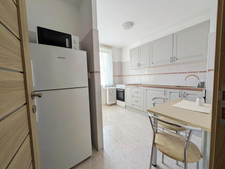 Apartament cu 2 camere decomandat în Dristor