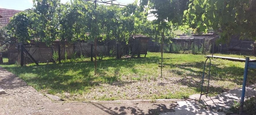 Casă cu 3 camere în Valea