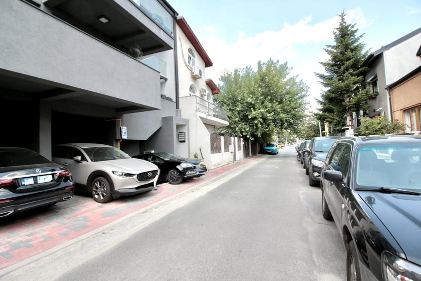 Garsonieră decomandată în Mihai Bravu