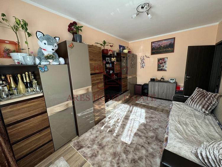 Apartament complet mobilat cu 3 camere în Giroc - 9