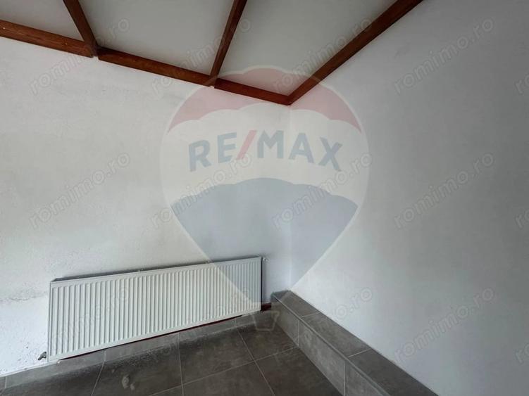 Spațiu comercial, de 200 mp, în Est