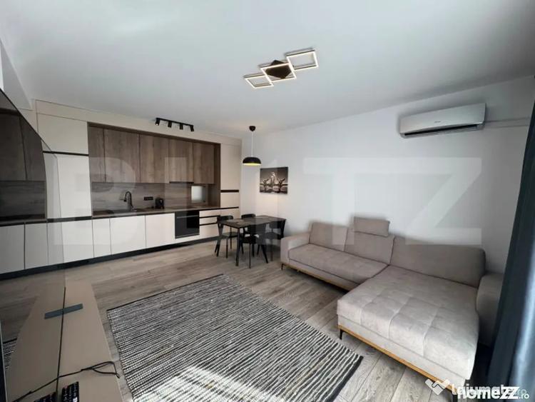 Apartament cu 2 camere semidecomandat în Dumbrăvița