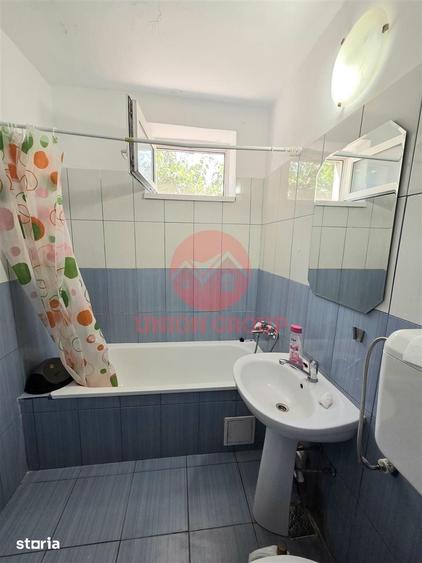 Apartament cu 4 camere decomandat în Tomis Nord
