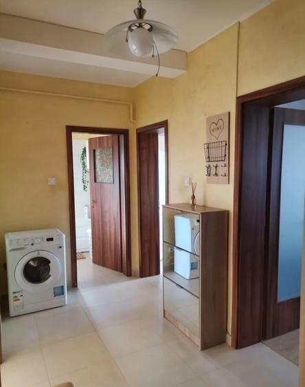 Apartament cu 2 camere decomandat, mobilat în Frumoasa